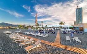 Apartment Gamarjoba Batumi
